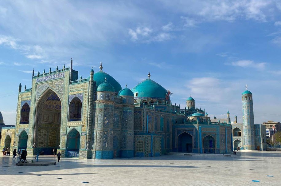 Mazar-e-Sharif Mosque, Mazar-e-Sharif, Balkh Province, Afghanistan